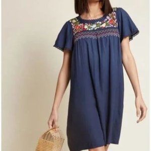 ModCloth Peace & Lovely navy blue floral embroidered shift dress size Small